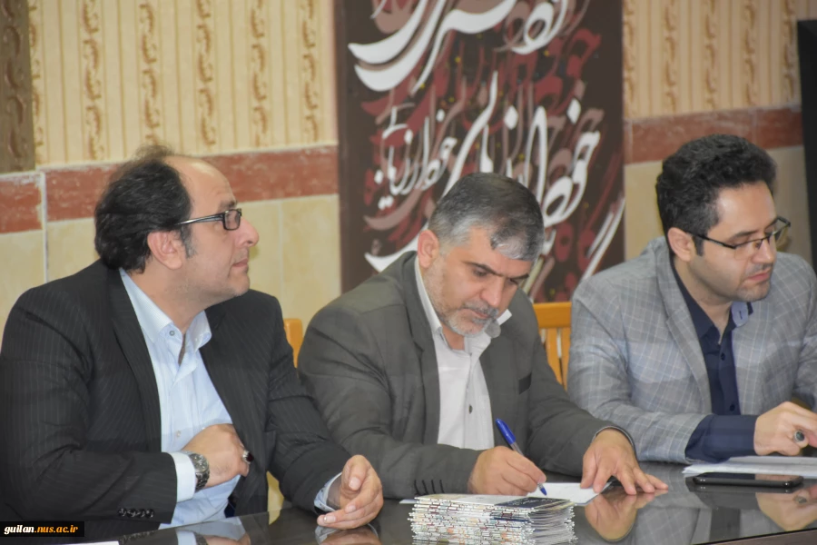 رئیس دانشگاه فنی و حرفه ای استان گیلان در نشست با مشاوران و مدیران آموزش و پروش استان گیلان: مشاوران در هدایت تحصیلی و تبیین شعار سال، رونق تولید نقش اساسی دارند. 5