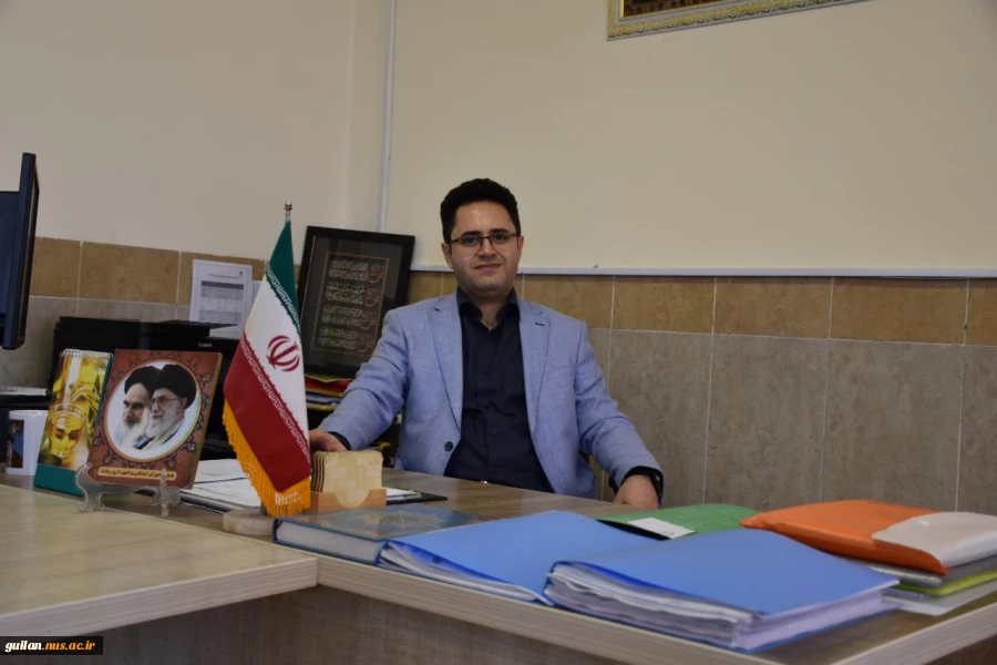 معرفی معاون آموزشی و پژوهشی  3