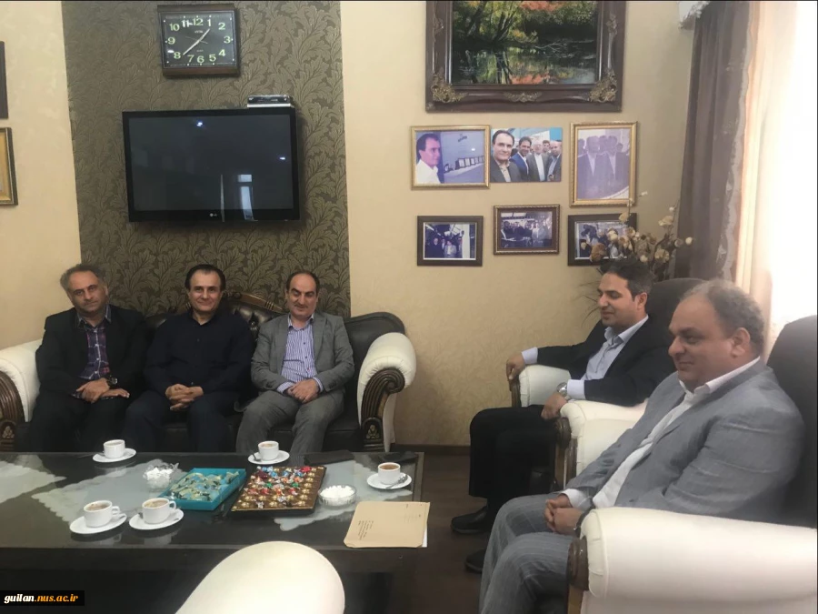 جلسه رئیس دانشگاه فنی و حرفه ای استان گیلان با مدیر عامل کارخانه مهتاب بافت گیلان در راستای طرح برند سازی ملی 8