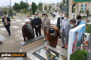 مراسم زنگ استکبار ستیزی و گلباران شهداء به مناسبت سیزده آبان 1400آموزشکده فنی و حرفه ای بندر انزلی 8