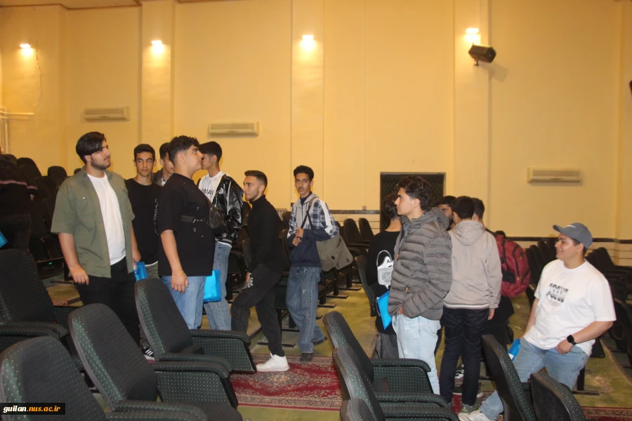 حضور دانش آموزان سال دوازدهم هنرستان های چابکسر و املش با هدف اطلاع رسانی زمان ثبت نام و بازدید از امکانات آموزشکده ملی مهارت شهید رجایی لاهیجان 
 4