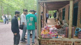 برنامه های متنوع به مناسبت هفته خوابگاه و سرای دانشجوی در دانشکده شهید چمران رشت برگزار شد 6