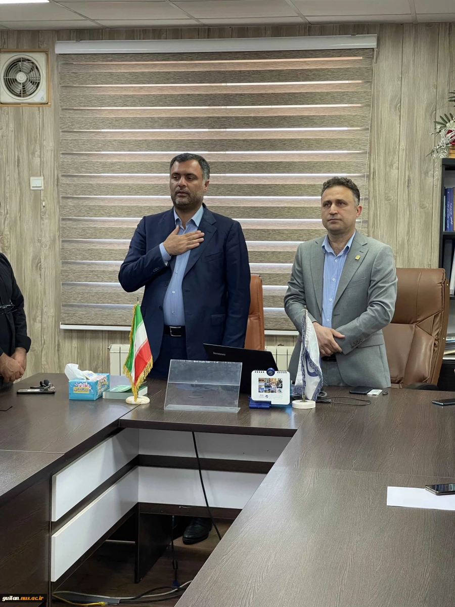جلسه شورای اداری با حضور آقای دکتر سعید رحمت زاده نماینده معین شهرستان بندر انزلی در مجلس شورای اسالمی همزمان با هفته آموزش و گرامیداشت روز معلّم
 4