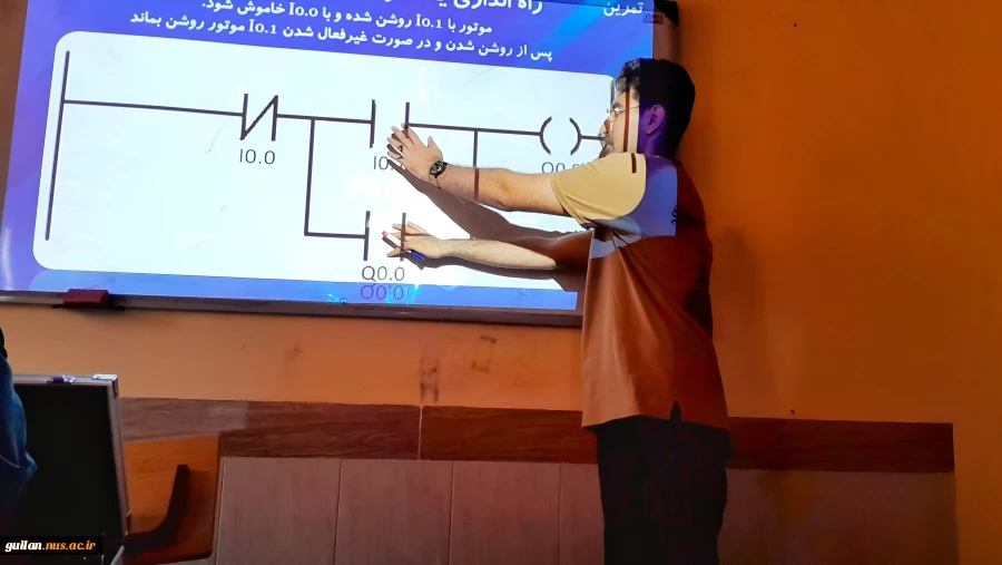 برگزاری کارگاه آموزش  plc مقدماتی توسط دانشجویان انجمن علمی رشته برق  الکتروتکنیک درآموزشکده ملی مهارت بندرانزلی 
 5